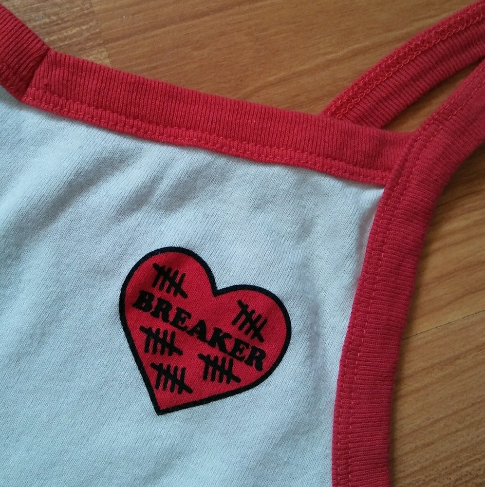 Vans 💔heartbreaker tank